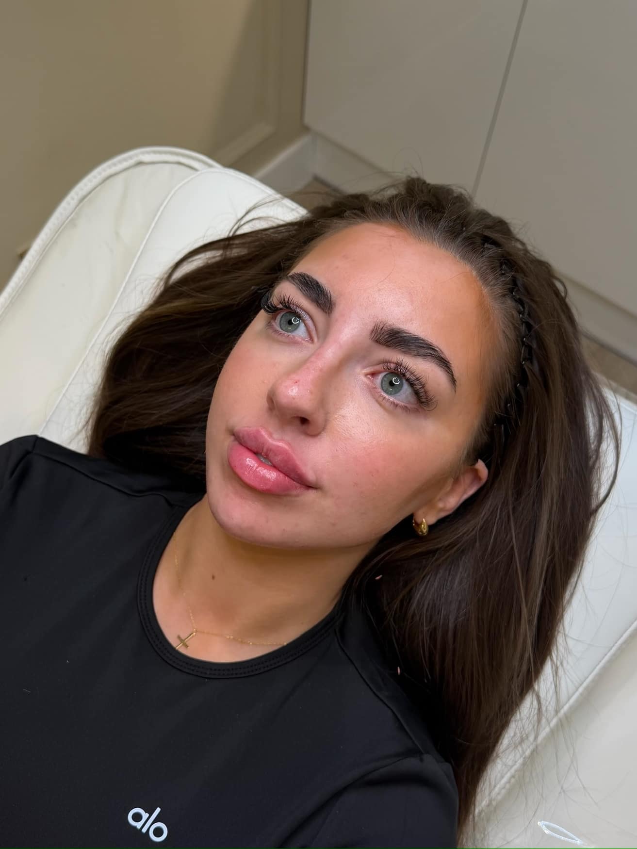 Facial contouring at Face by Demi, Fleet